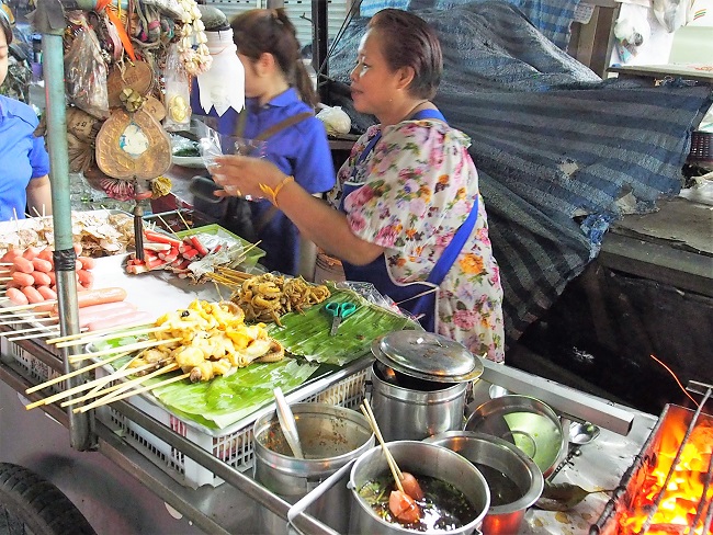 STREET FOOD BANGKOK  